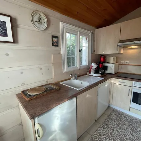 Gaspro15 - Maison 5 Pers Climatisee Avec Piscine A Proximite Des Plages Du Golfe De St Tropez Chalet *