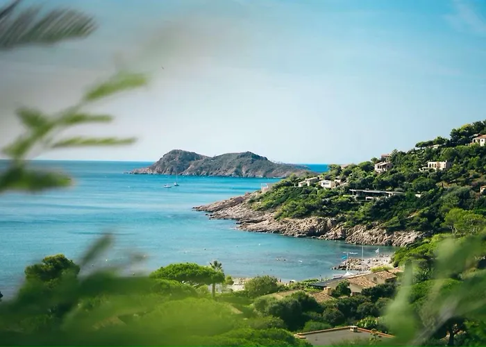 Gaspro15 - Maison 5 Pers Climatisée Résidence Avec Piscine à Proximité Des Plages Du Golfe De St Tropez Chalé *