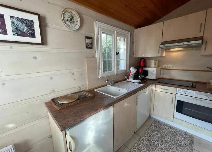 Gaspro15 - Maison 5 Pers Climatisée Résidence Avec Piscine à Proximité Des Plages Du Golfe De St Tropez Chalé *